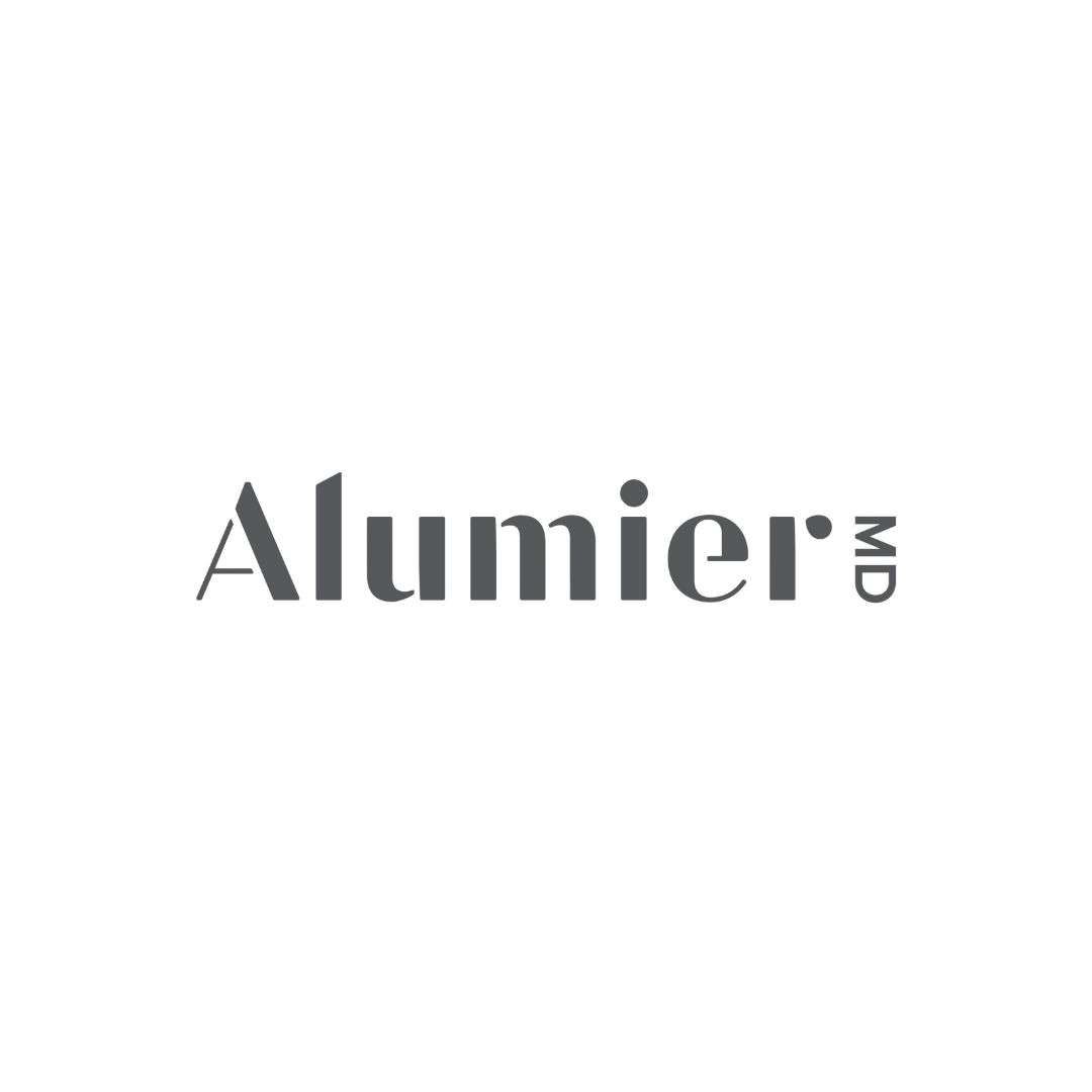 AlumierMD logo